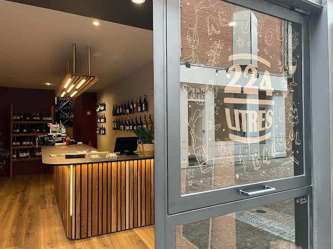 Entrée et comptoir lumineux de 224 Litres